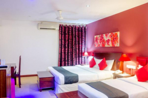 Гостиница Opulent River Face Hotel  Коломбо